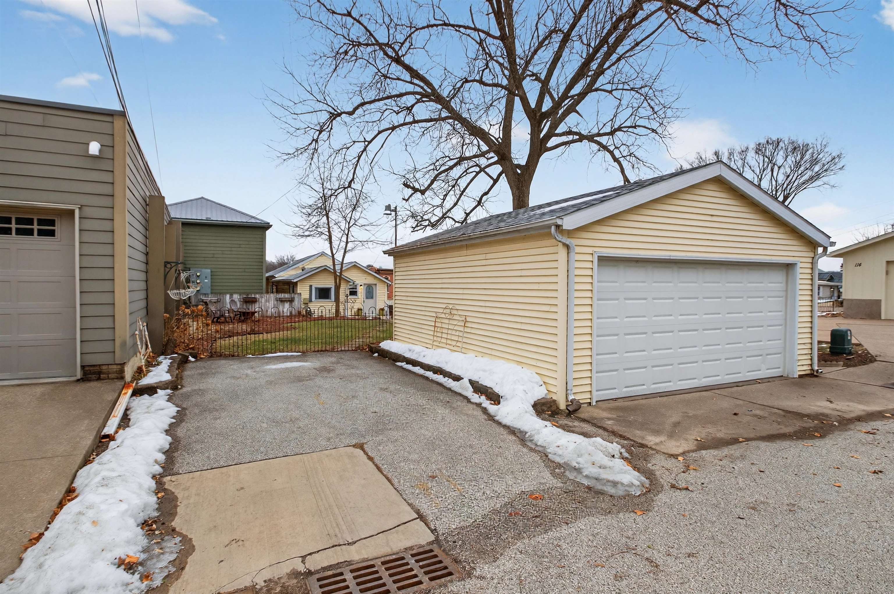 118 North Cody Road Leclaire, IA 52753 - Photo 14 of 42 a view of a house with a yard