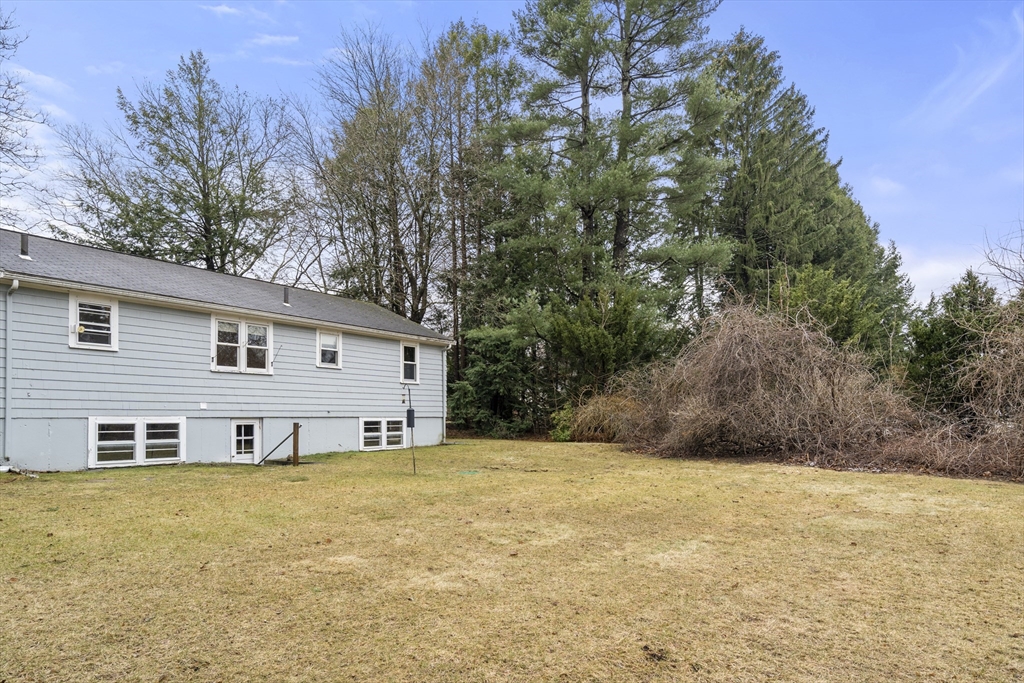 25 Bruce Road Concord, MA 01742 - Photo 3 of 5