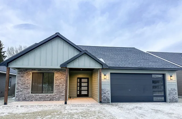 $369,500 | 235 Whitman Street, Albion, ID 83311