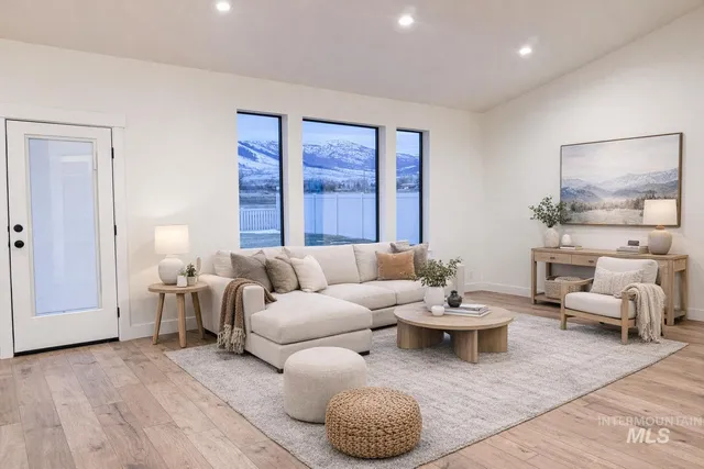 $369,500 | 235 Whitman Street, Albion, ID 83311