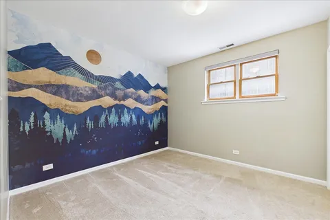 $689,000 | 4315 North Richmond Street, Unit 1N, Chicago, IL 60618