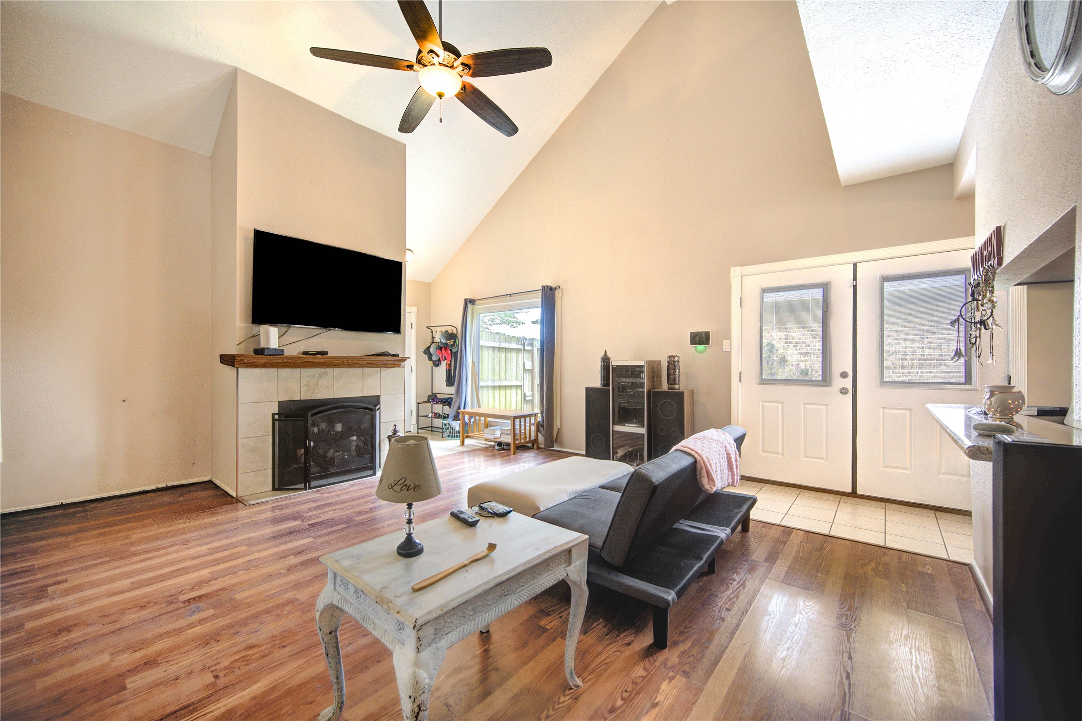 316 North Ranch House Road Angleton, TX 77515 - Photo 7 of 30