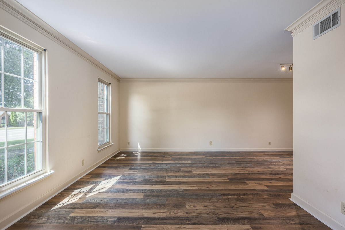 8961 Sawyer Brown Road Nashville, TN 37221 - Photo 4 of 31