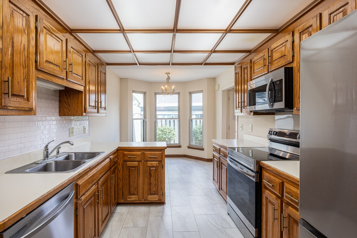 8961 Sawyer Brown Road Nashville, TN 37221 - Photo 8 of 31