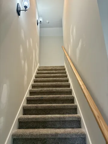 $418,500 | 44 Ghea Road, Normandy, TN 37360