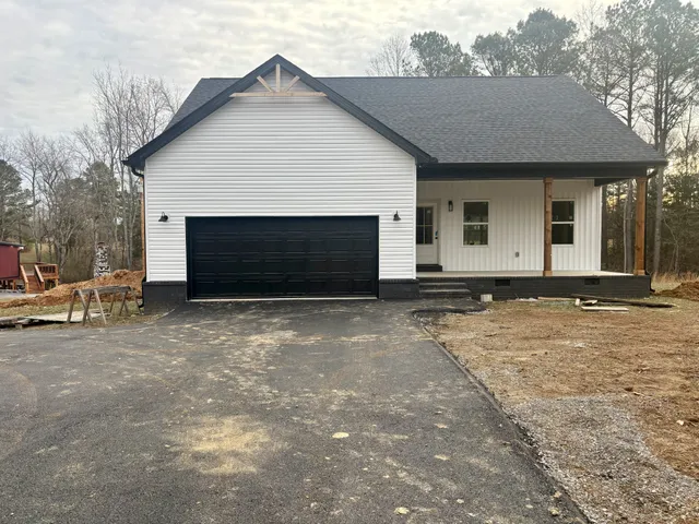 $418,500 | 44 Ghea Road, Normandy, TN 37360