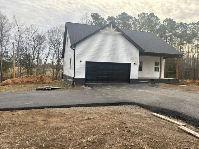 $418,500 | 44 Ghea Road, Normandy, TN 37360