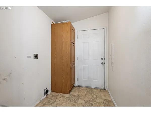 $134,000 | 1699 North Terry Street, Unit 320, Eugene, OR 97402