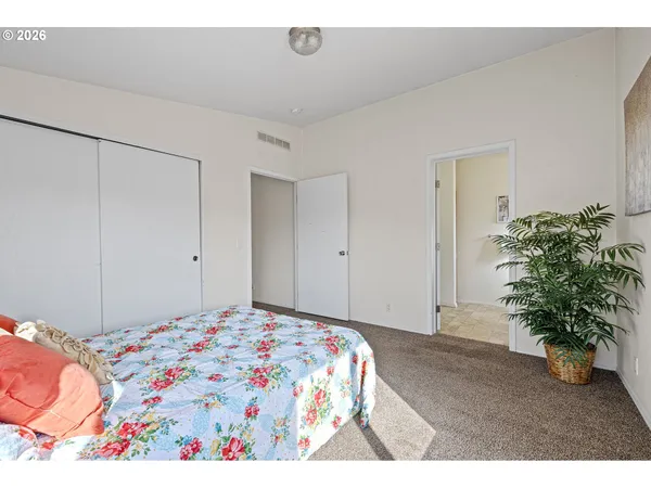 $134,000 | 1699 North Terry Street, Unit 320, Eugene, OR 97402