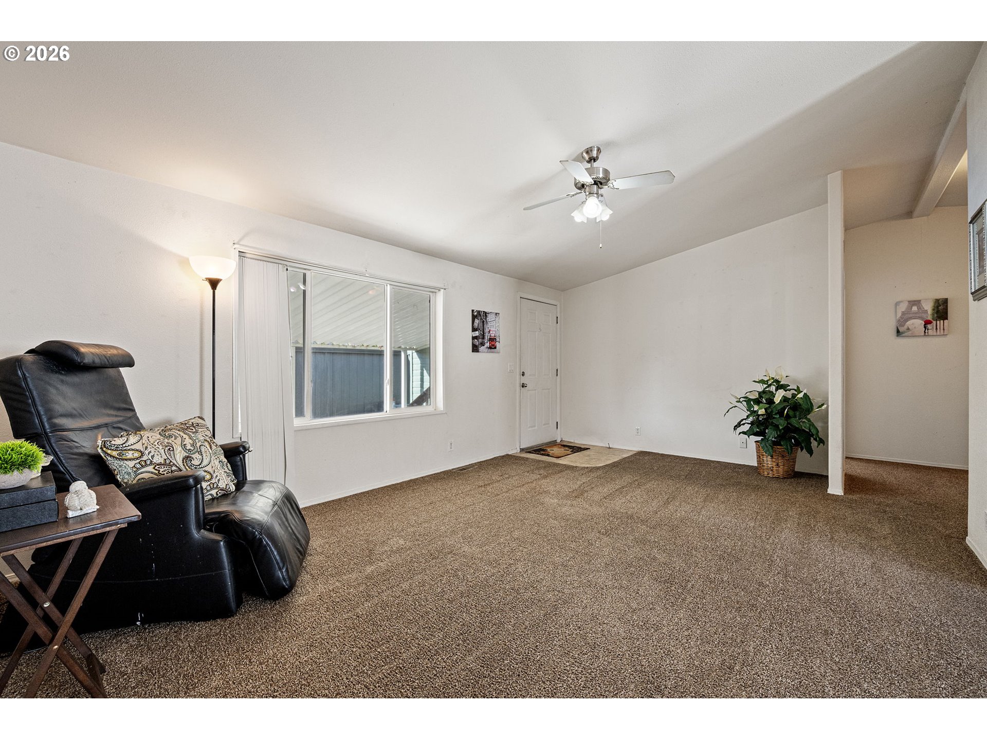 1699 North Terry Street, Unit 320 Eugene, OR 97402 - Photo 8 of 36