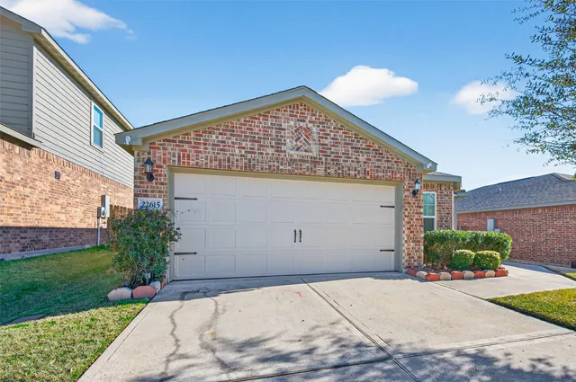 $1,900 | 22615 Harrington Field Drive, Hockley, TX 77447