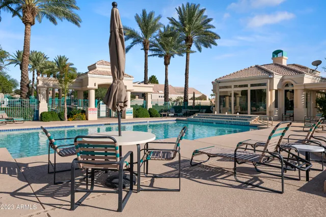 $4,000 | 1143 East Amberwood Drive, Phoenix, AZ 85048