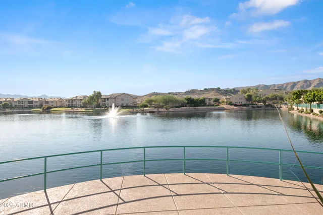 $4,000 | 1143 East Amberwood Drive, Phoenix, AZ 85048