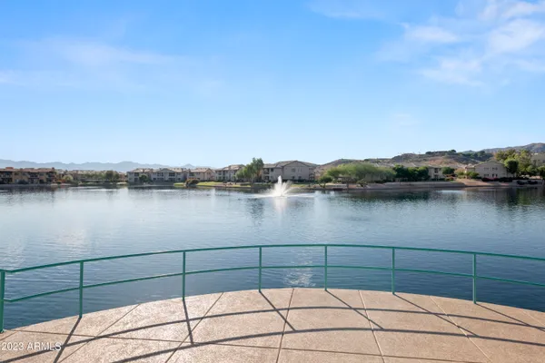 $4,000 | 1143 East Amberwood Drive, Phoenix, AZ 85048