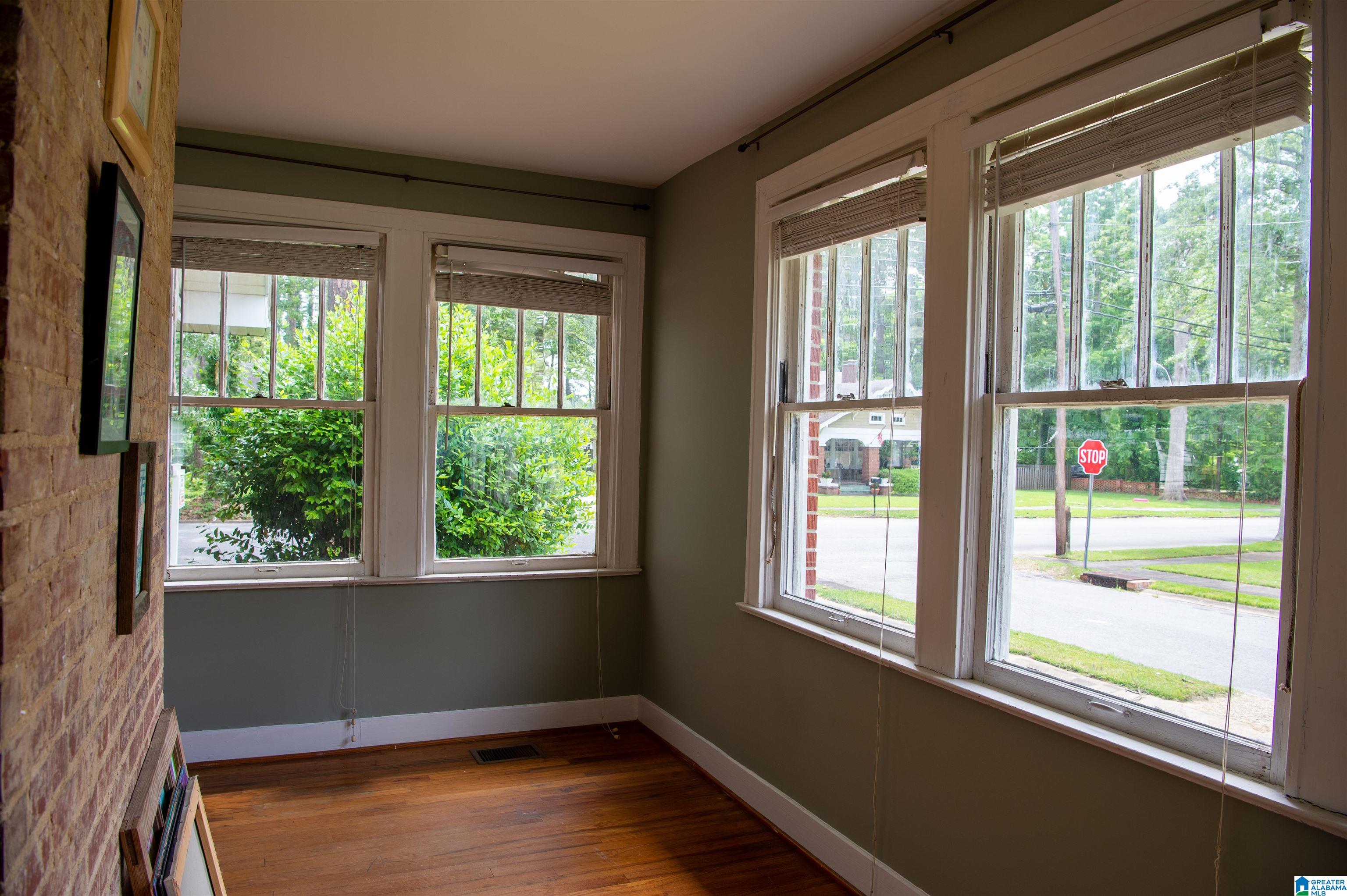 501 8th Street North Clanton, AL 35045 - Photo 13 of 48