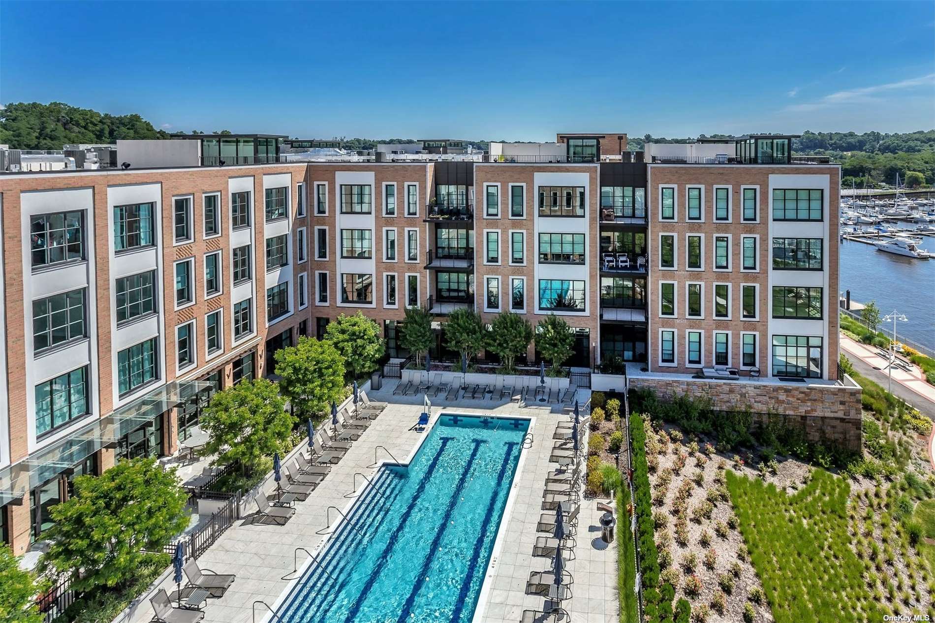 100 Garvies Point Road, Unit 1304, Glen Cove, NY 11542 Compass