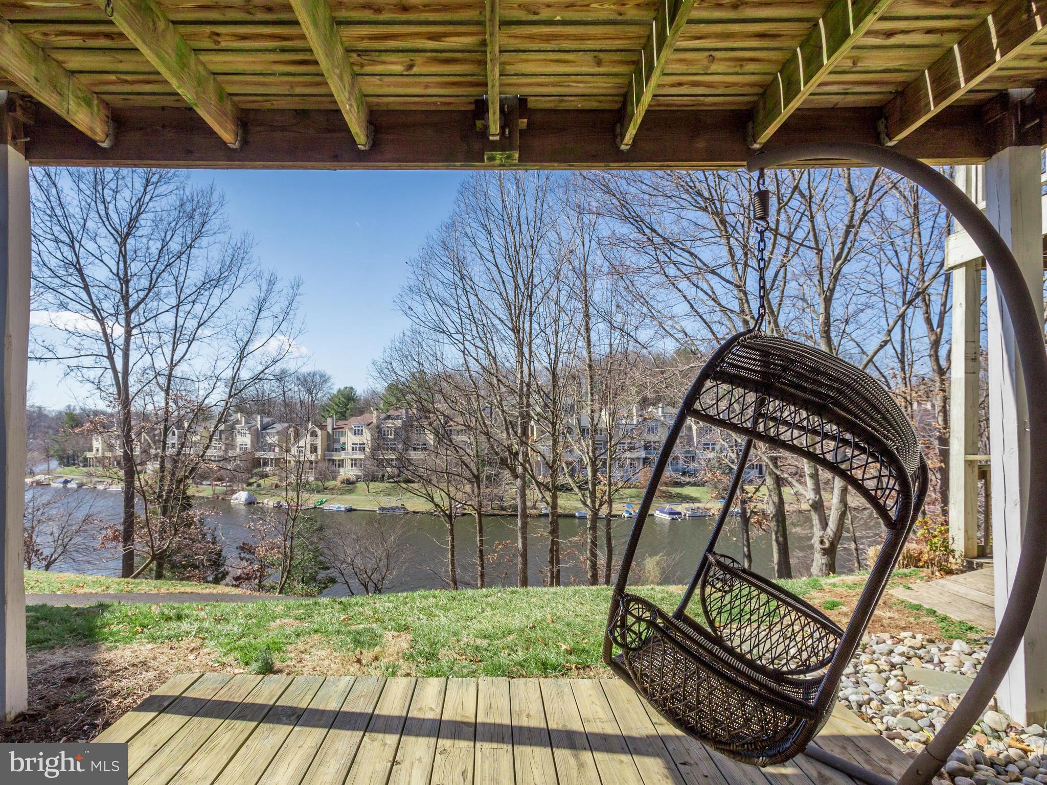 2072 Lake Audubon Court Reston, VA 20191 - Photo 25 of 30 a view of a backyard with sitting area