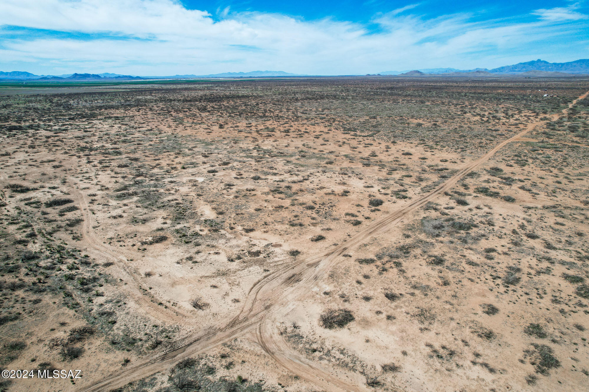 5-acres South Catclaw Road, Unit 6 Pearce, AZ 85625 - Photo 16 of 17