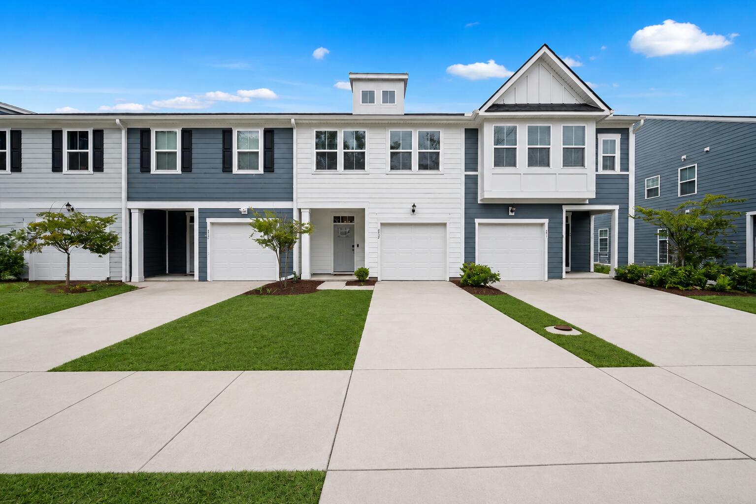 492 Trotters Lane Moncks Corner, SC 29461 - Photo 1 of 60 20260602_164854447_iOS