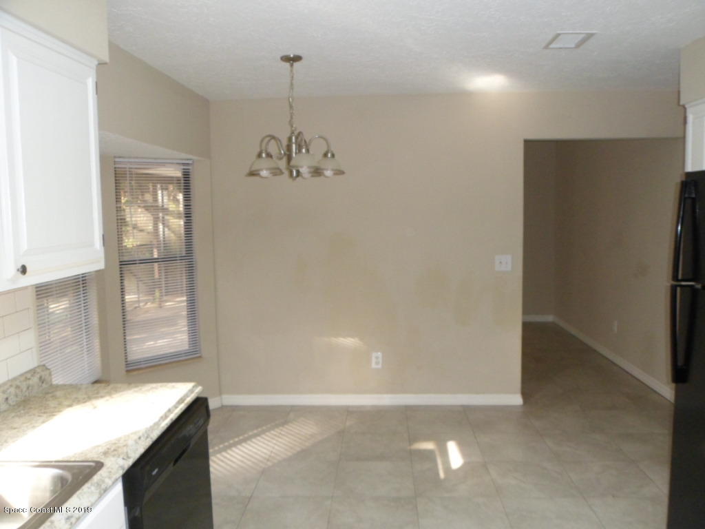 4201 Mustang Road Melbourne, FL 32934 - Photo 19 of 31 SAM_0247