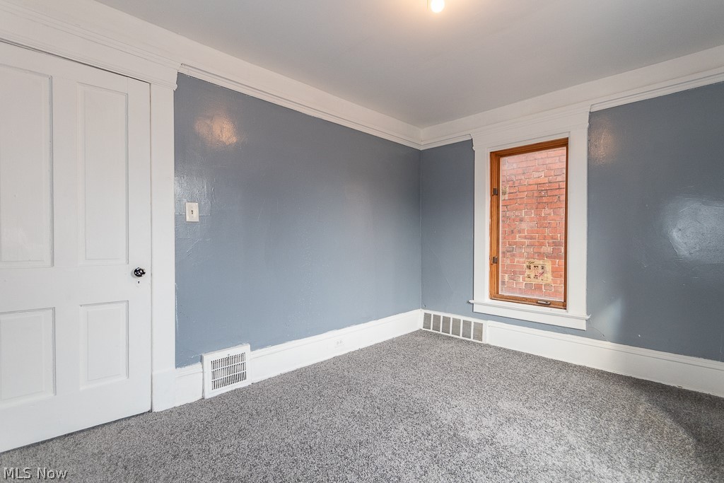 15416 Saranac Road Cleveland, OH 44110 - Photo 36 of 47