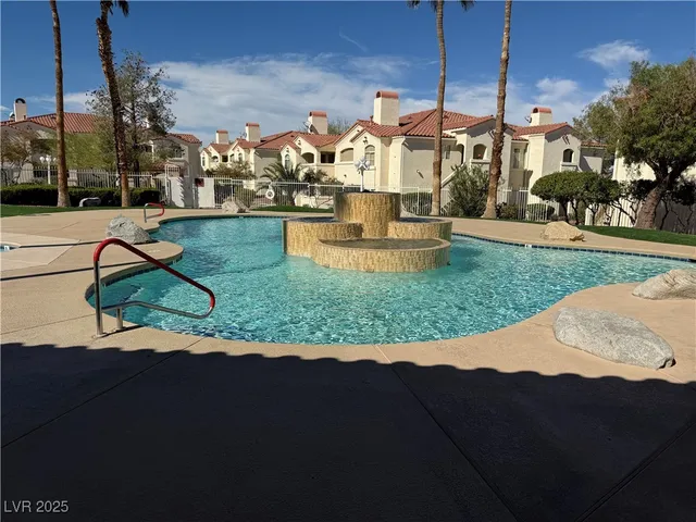$1,700 | 698 South Racetrack Road, Unit 1114, Henderson, NV 89015