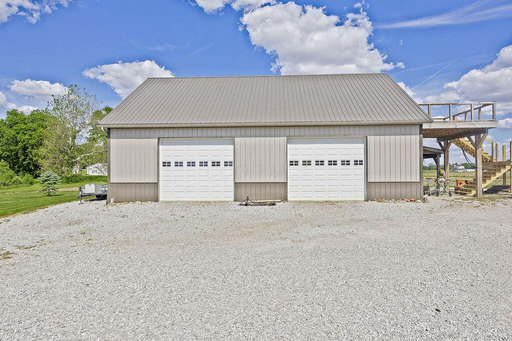 1050 Eckard Road Centerburg, OH 43011 - Photo 2 of 49