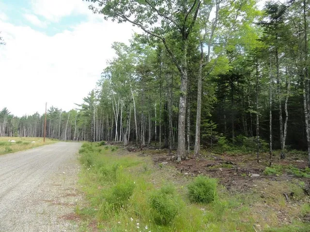 $229,000 | 6 Bluff Road, Bar Harbor, ME 04609
