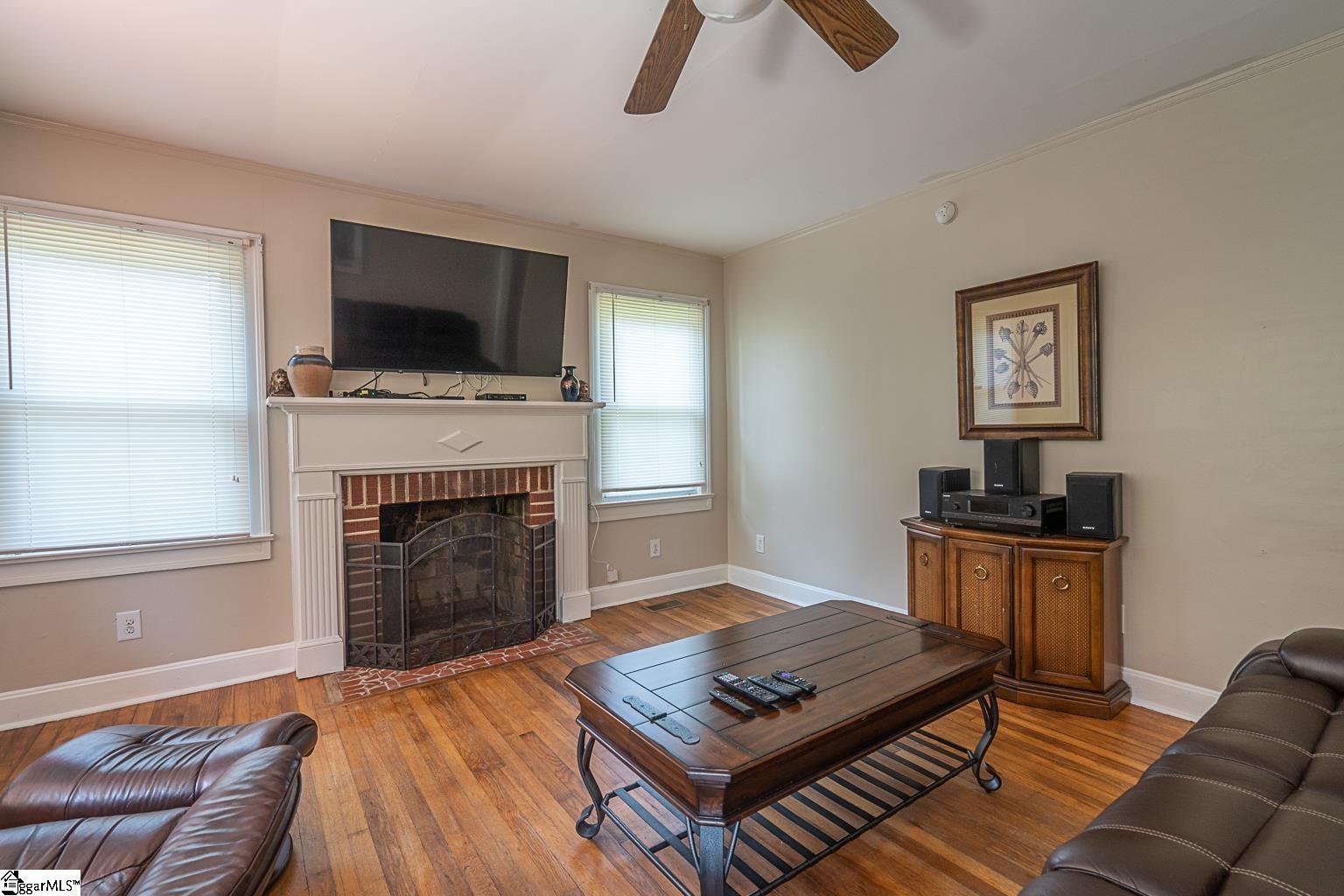 611 Old Cedar Rock Road Easley, SC 29640 - Photo 5 of 25