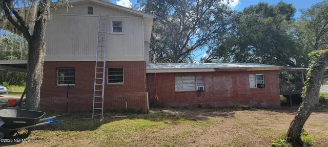 $110,000 | 279 North Cooper Lake Drive, Interlachen, FL 32148