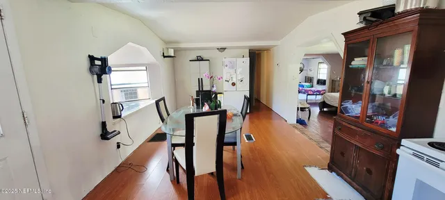 $110,000 | 279 North Cooper Lake Drive, Interlachen, FL 32148