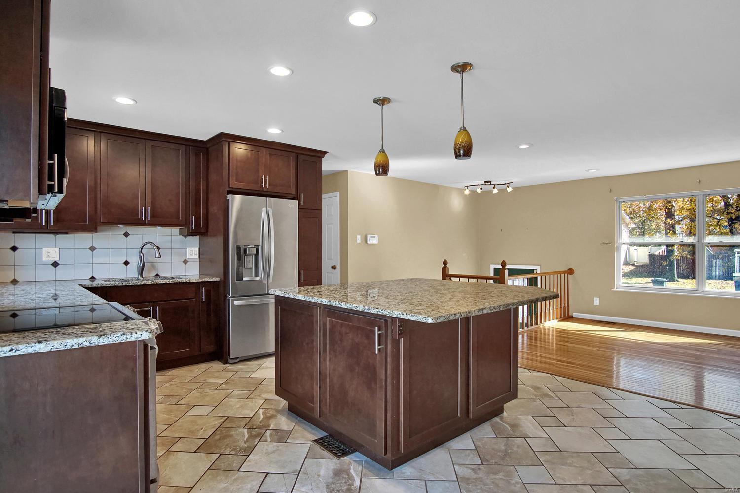 625 Burwick Terrace Manchester, MO 63021 - Photo 7 of 29 Gallery Image 7