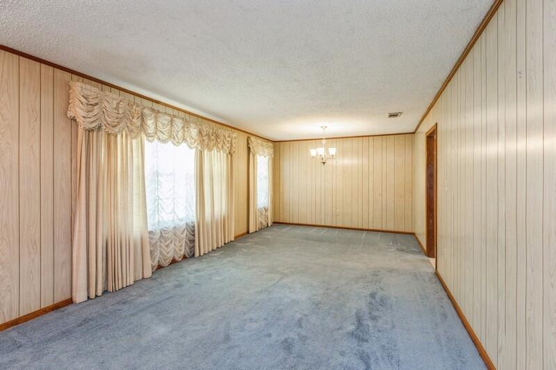 1203 Valley Road Crestview, FL 32539 - Photo 25 of 35 12_1203ValleyRoad_2022_FlexMLS800x600_80