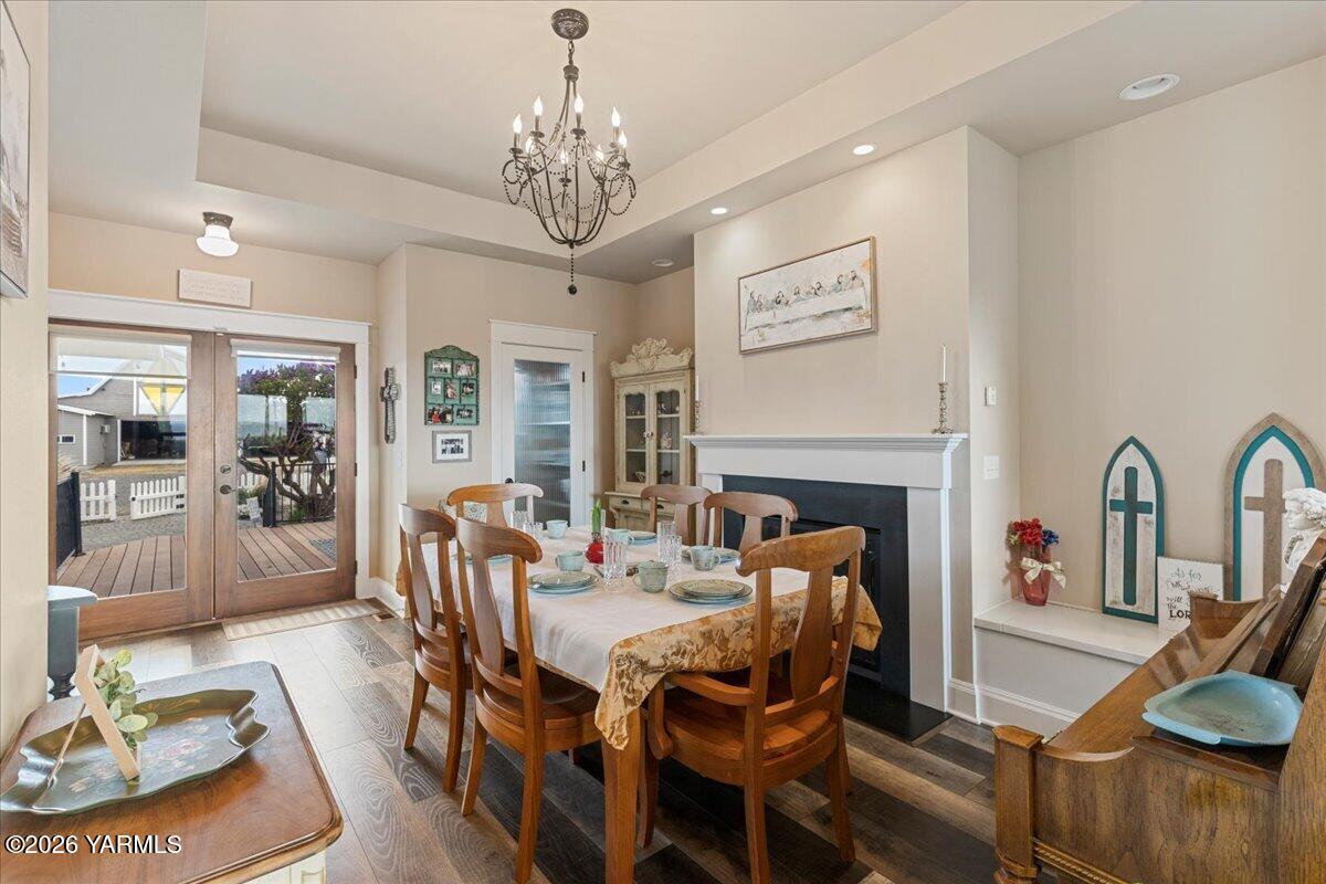 31 Gilbert Road Zillah, WA 98953 - Photo 11 of 59 Flex Space w/Gas Fireplace