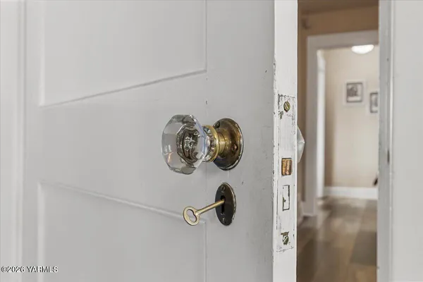 $727,000 | 31 Gilbert Road, Zillah, WA 98953