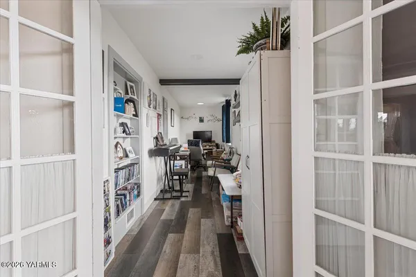 $727,000 | 31 Gilbert Road, Zillah, WA 98953