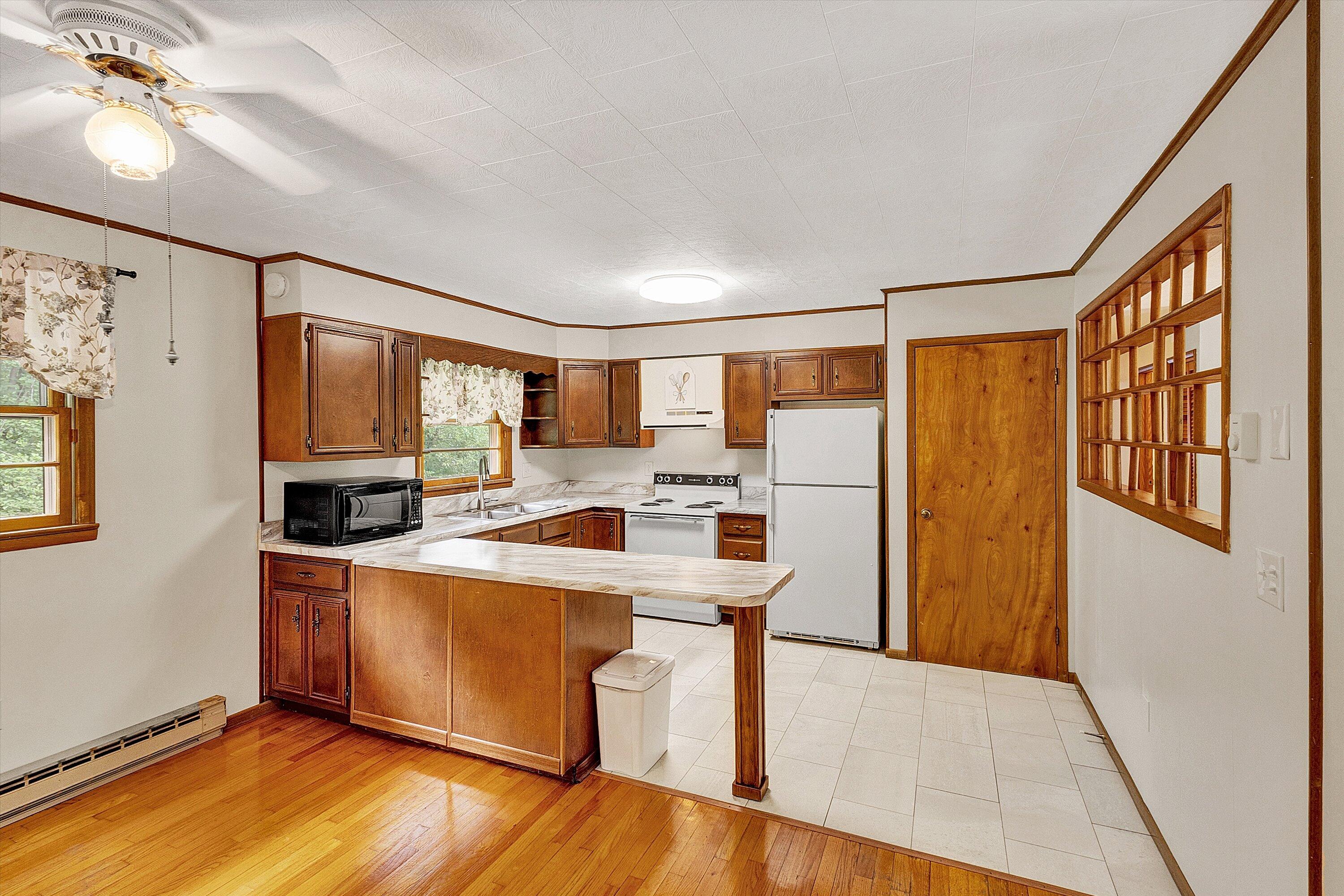 6715 McKinney Hollow Road Eagle Rock, VA 24085 - Photo 8 of 32 08-SGP-13