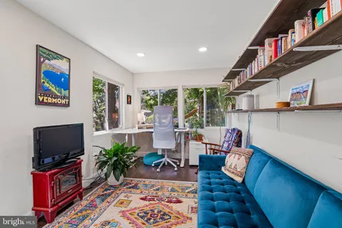 $549,000 | 905 Robin Road, Silver Spring, MD 20901