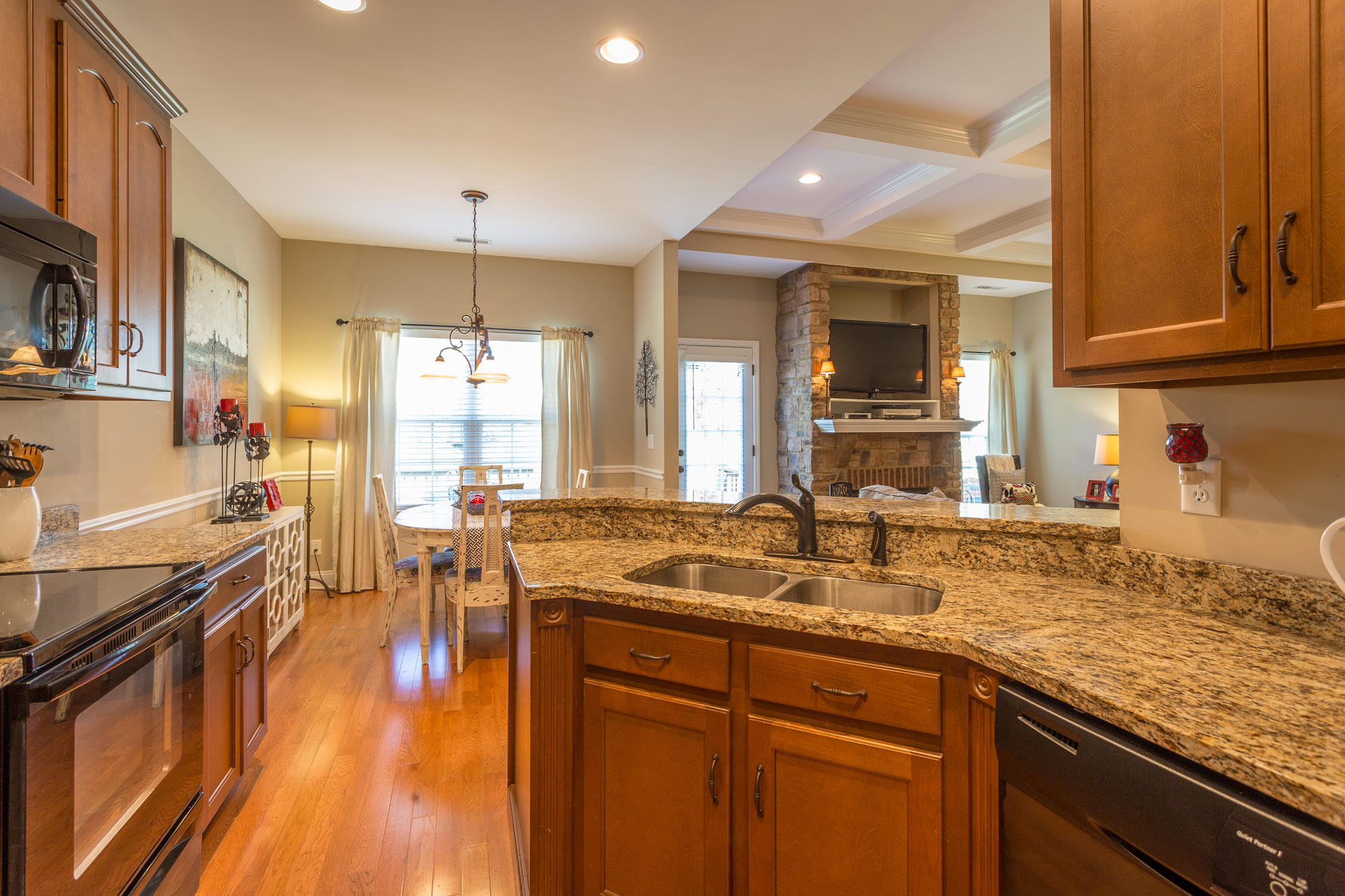 8645 Blanche Road Ooltewah, TN 37363 - Photo 16 of 46 Kitchen