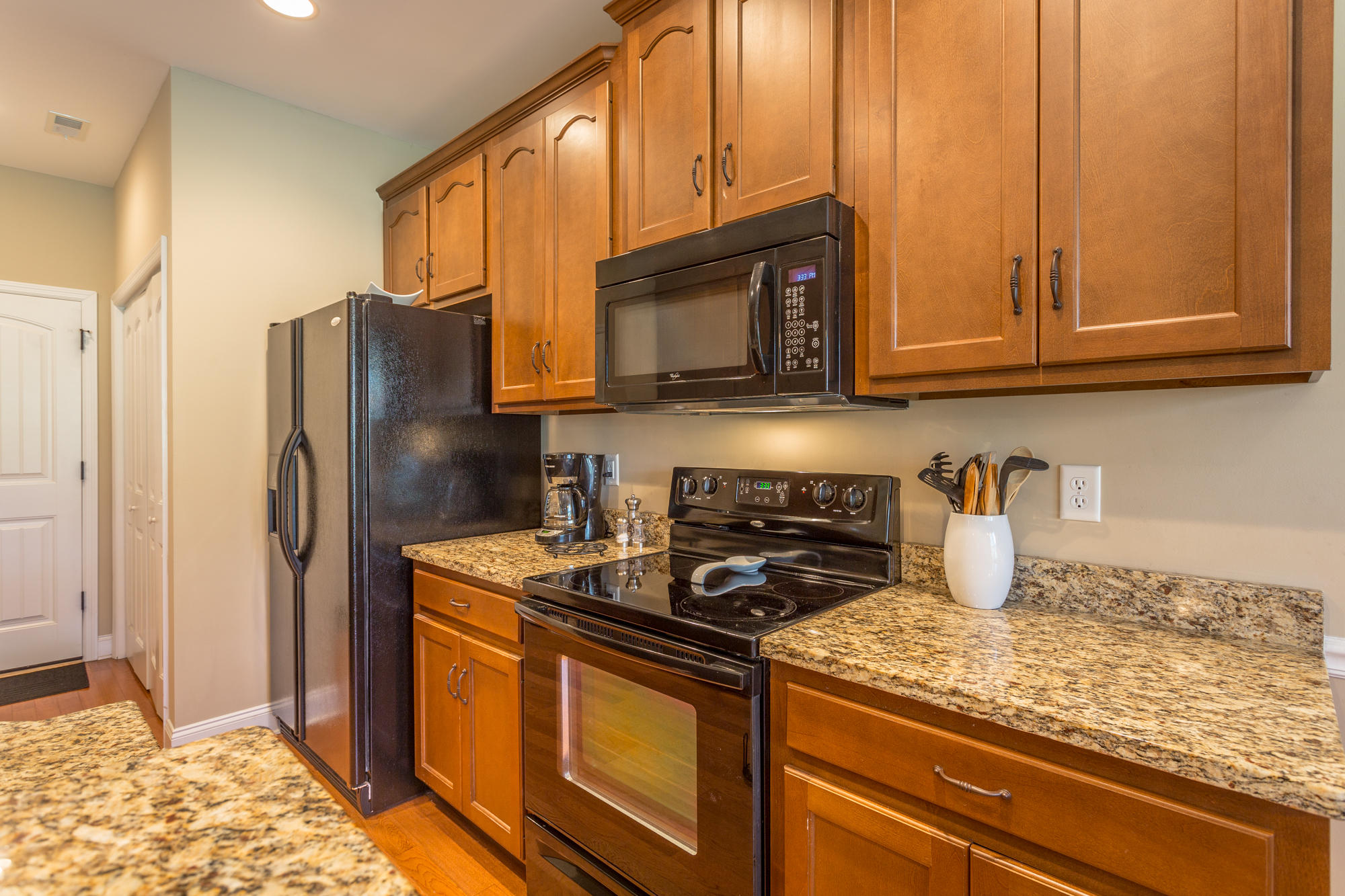 8645 Blanche Road Ooltewah, TN 37363 - Photo 21 of 46 Kitchen