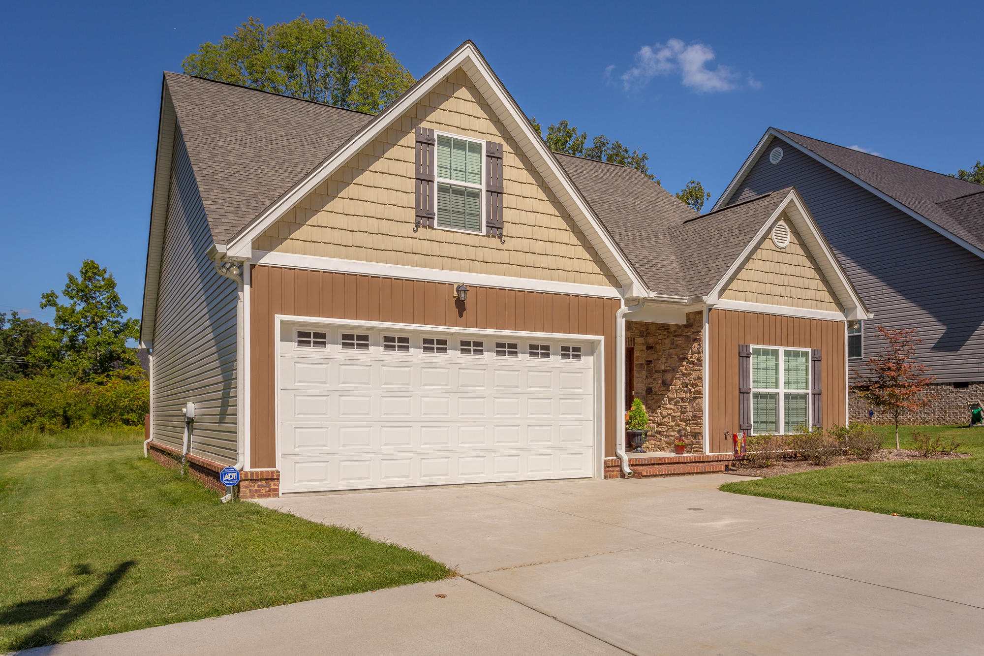 8645 Blanche Road Ooltewah, TN 37363 - Photo 39 of 46 Garage