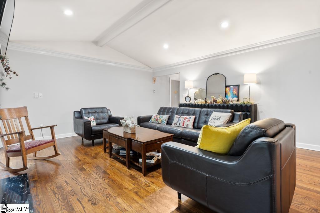 1207 Shadow Way Greenville, SC 29615 - Photo 13 of 49