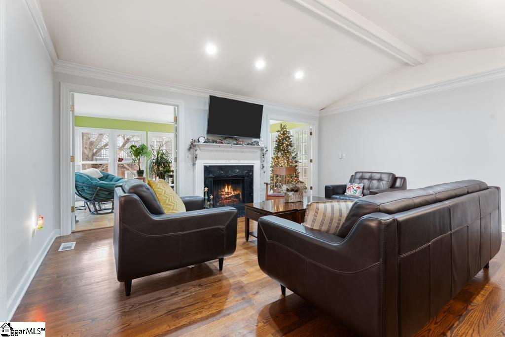 1207 Shadow Way Greenville, SC 29615 - Photo 14 of 49