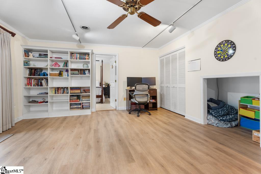 1207 Shadow Way Greenville, SC 29615 - Photo 28 of 49