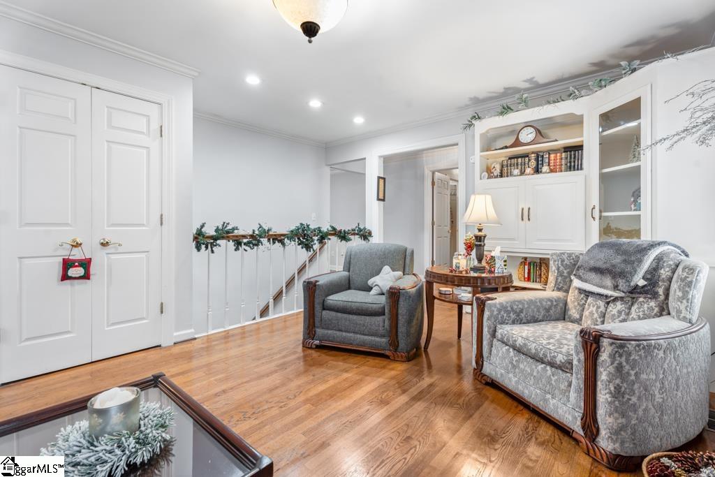 1207 Shadow Way Greenville, SC 29615 - Photo 8 of 49