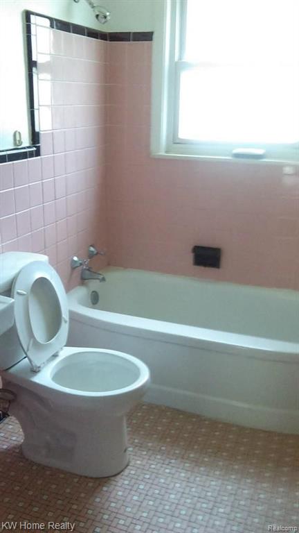 7357 Evergreen Road Detroit, MI 48228 - Photo 25 of 32