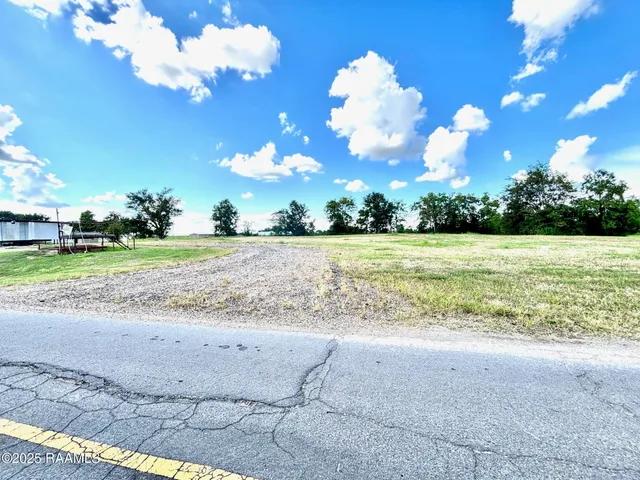 $69,900 | 1100-blk La Maison Road, Duson, LA 70529