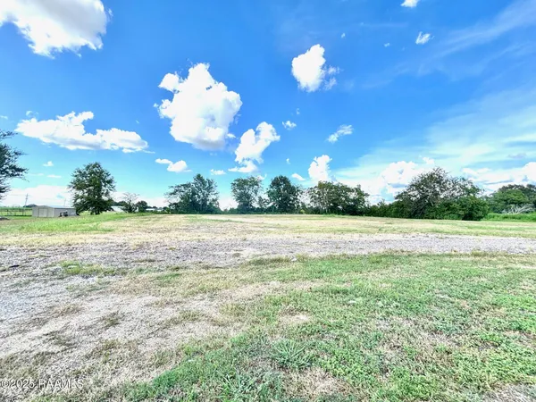 $69,900 | 1100-blk La Maison Road, Duson, LA 70529