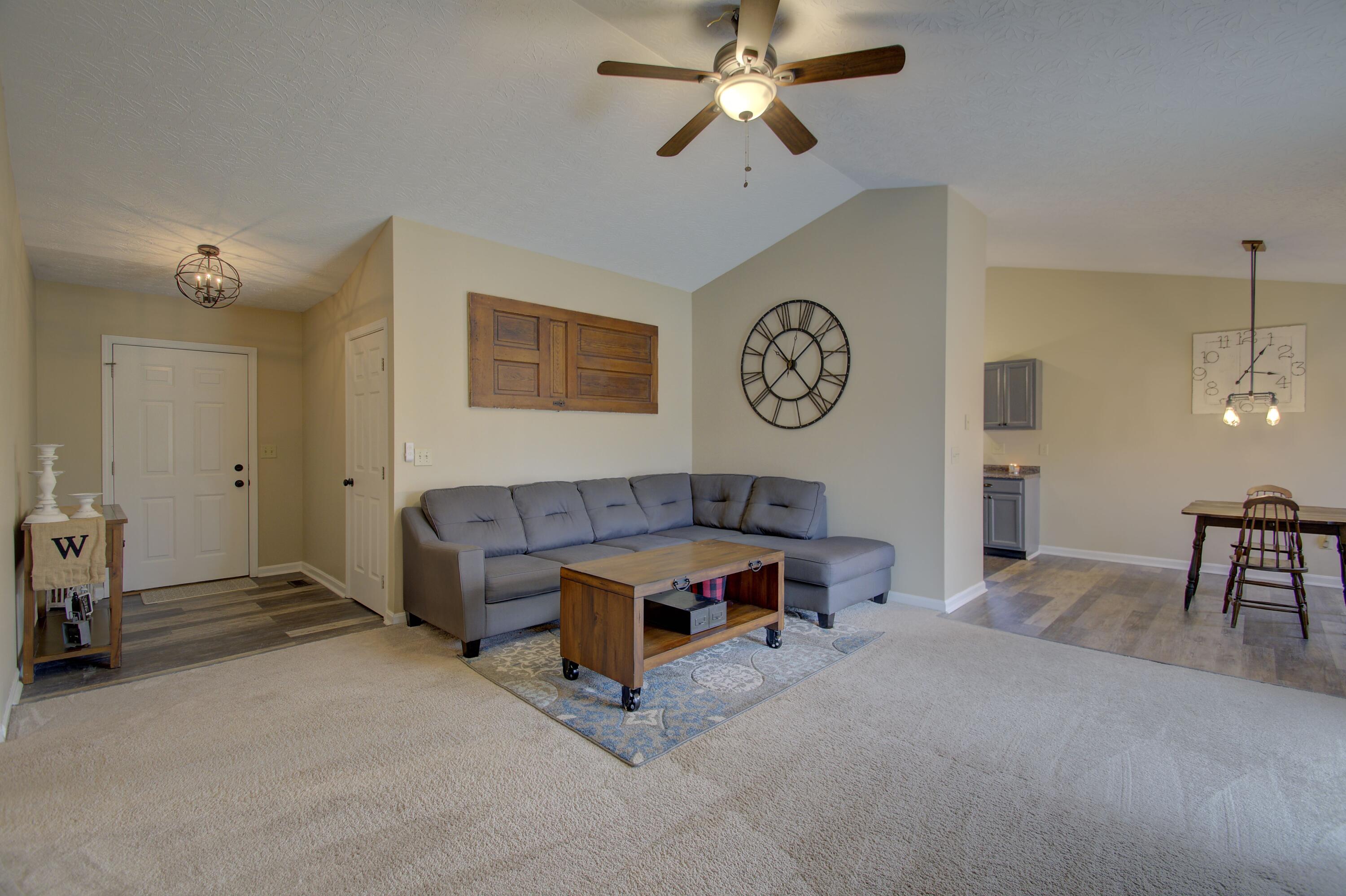 10445 Calvary Road Independence, KY 41051 - Photo 4 of 23 Gallery Image 4
