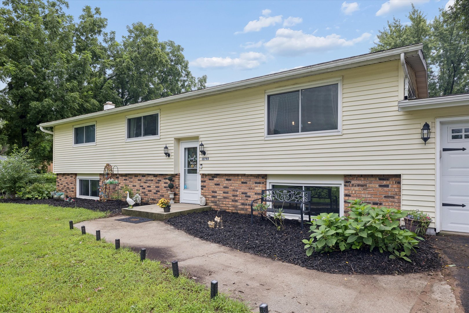 12793 Black Road Morrison, IL 61270 - Photo 11 of 52 Gallery Image 11